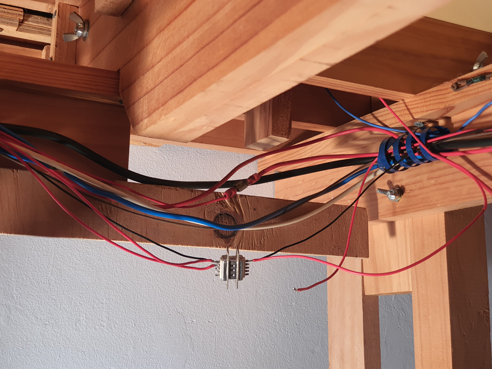 Baseboard wiring separation2.jpg