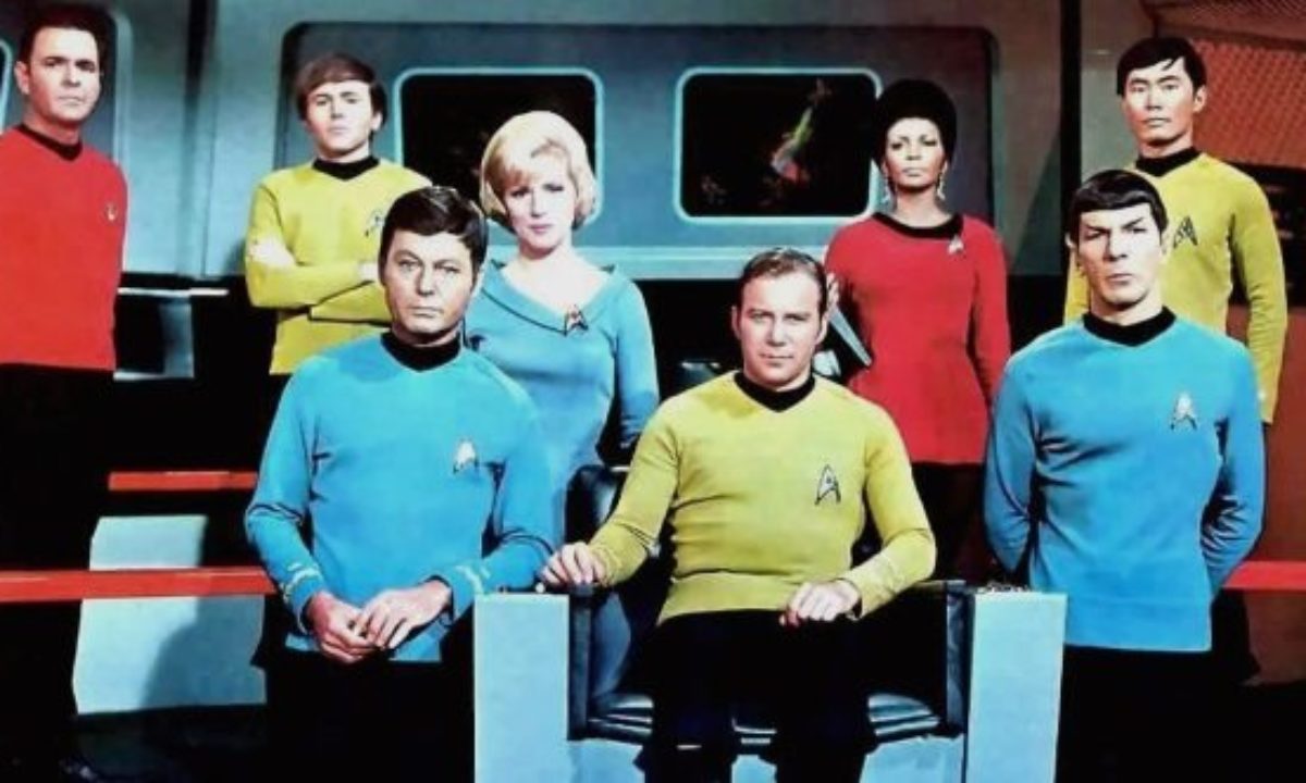 Star-Trek-Cast-1200x720.jpg