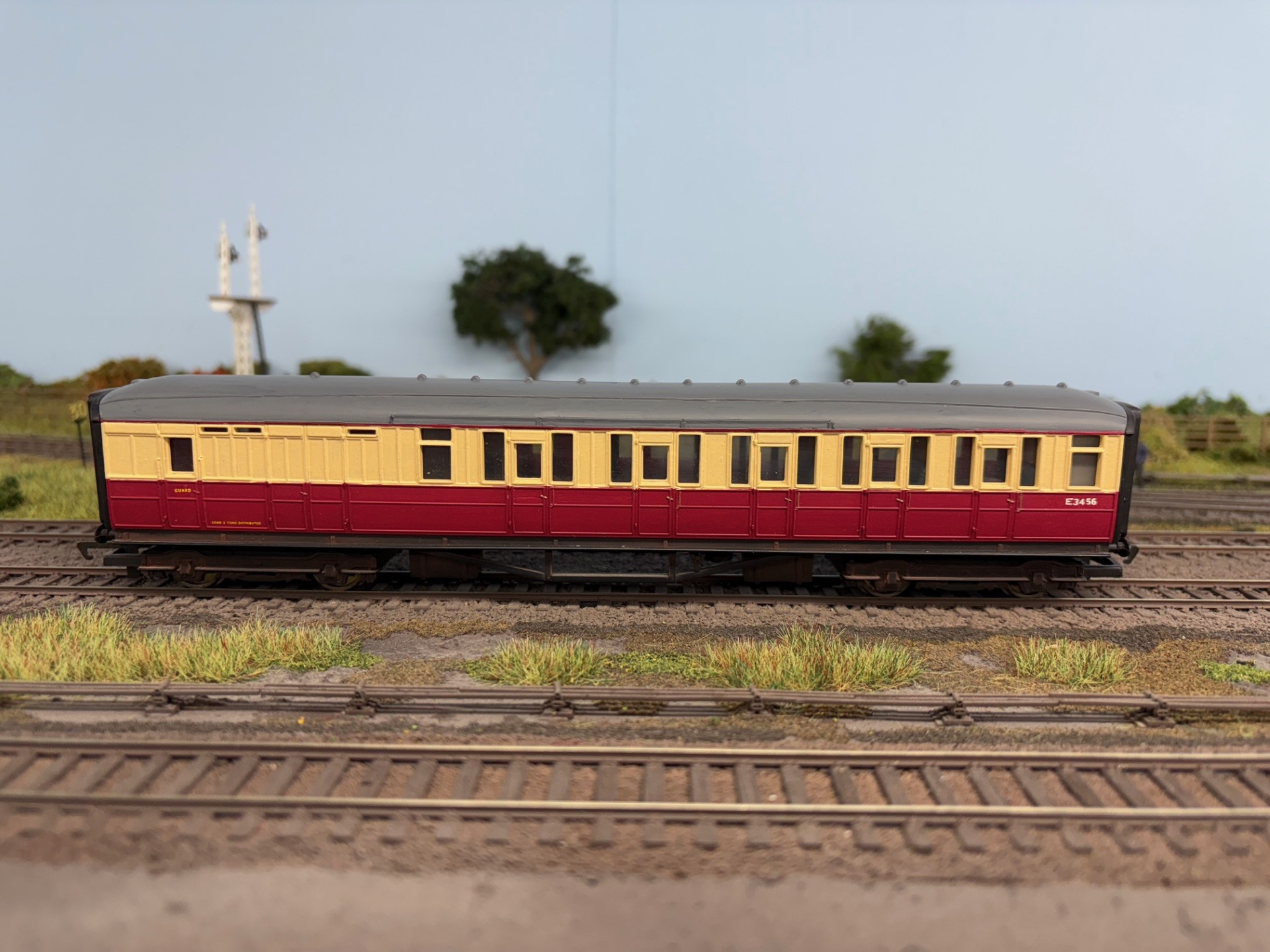 Old Gresley repainted 2.jpg Old Gresley repainted 2.jpg