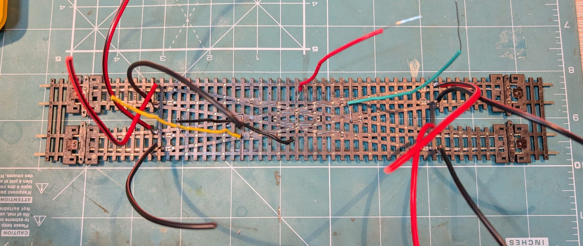 wiring Peco scissor crossing 1.jpeg