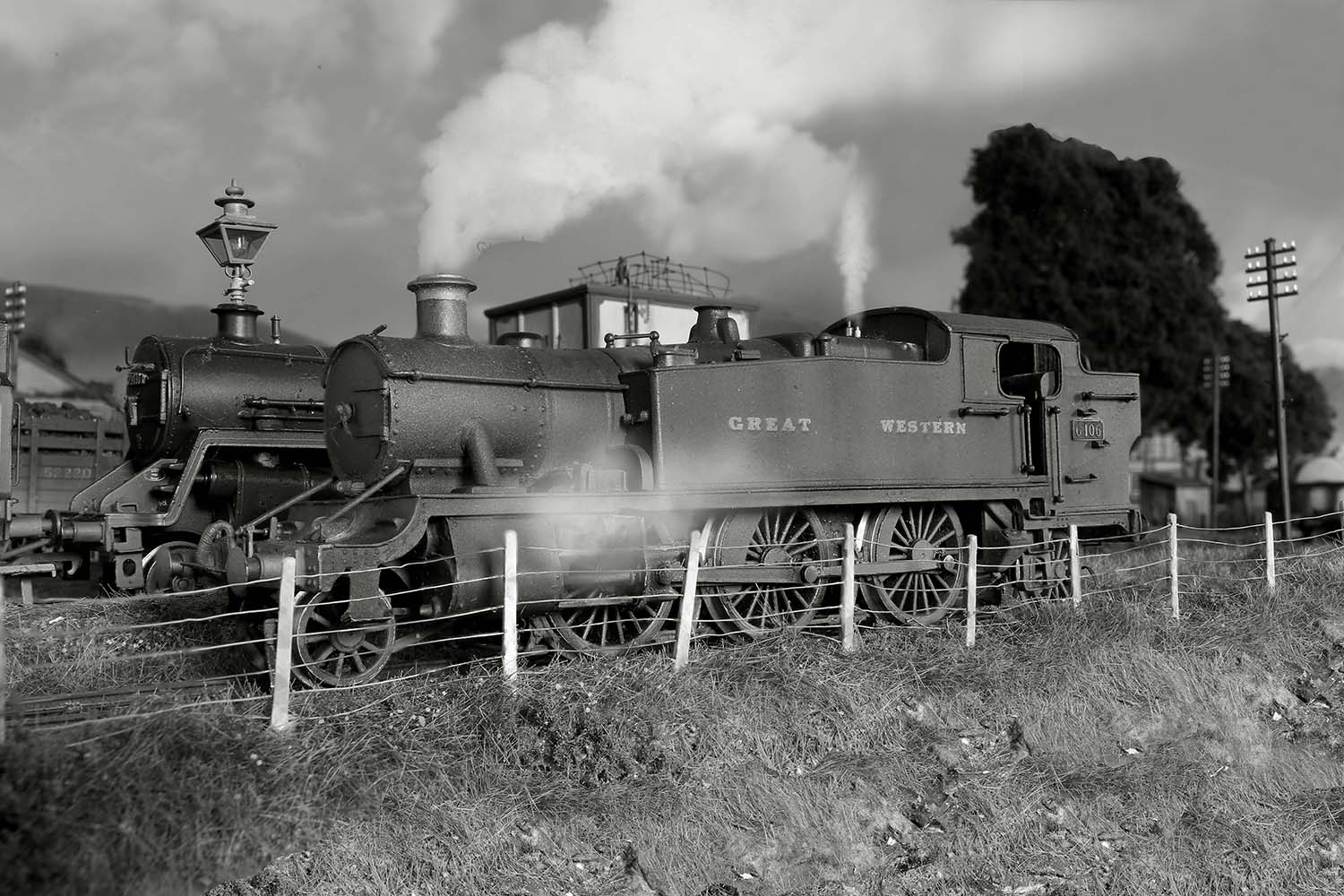 61 XX 2 steam B&W red.jpg