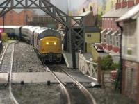 http://yourmodelrailway.net/view_topic.php?id=25&forum_id=21&page=25   [11_281737_260000000.jpg uploaded 21 Aug 2009]